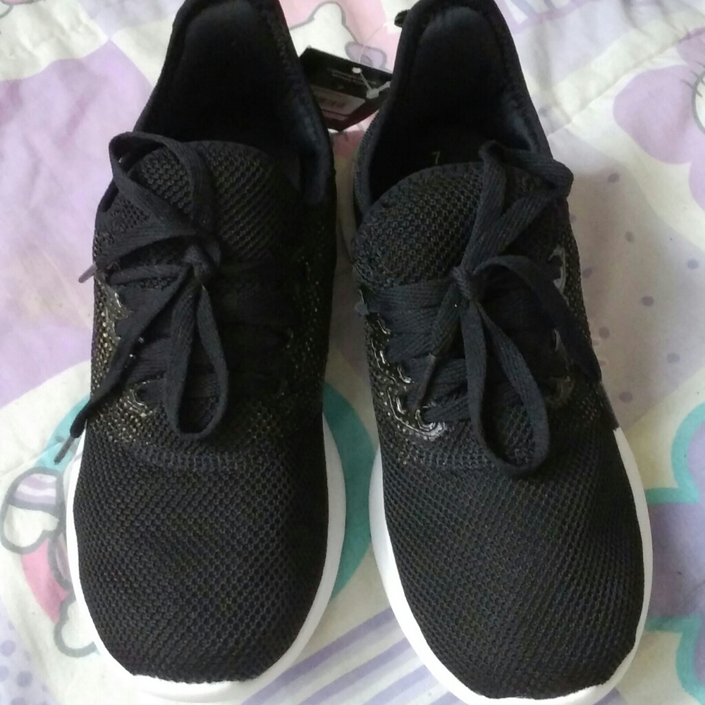Athletic Works lightweight tennis shoes nwt - Picture 1 of 4